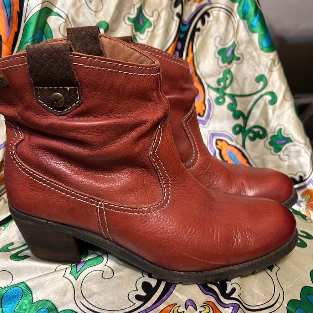 Pokolinos Ankle Boot